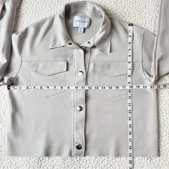 Carolina Belle Greige Oversized Crop Snap Stretch Comfy Blazer Jacket Size M - Picture 5 of 9